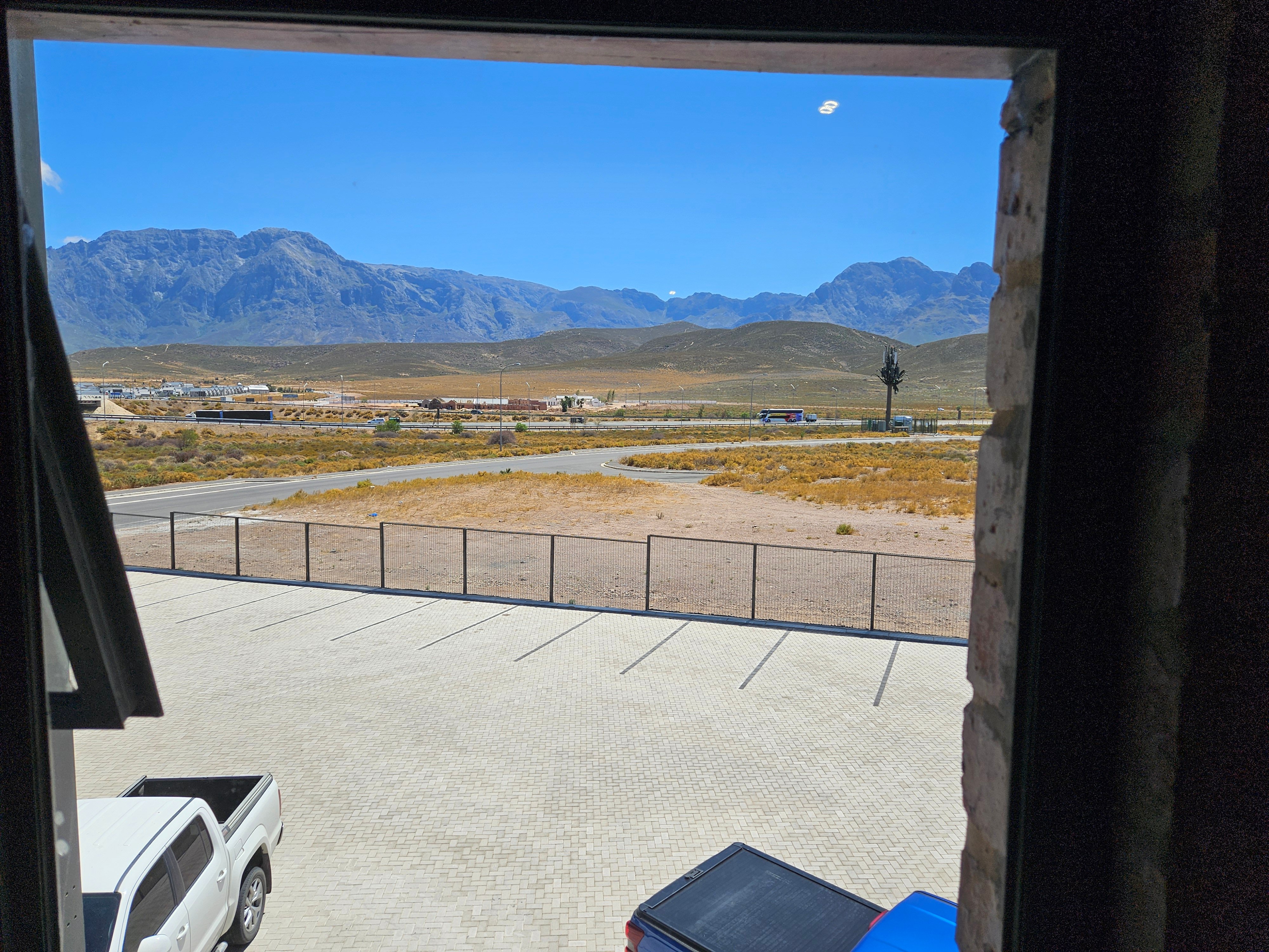 Gallery view of Unit 9 3 thumbnail