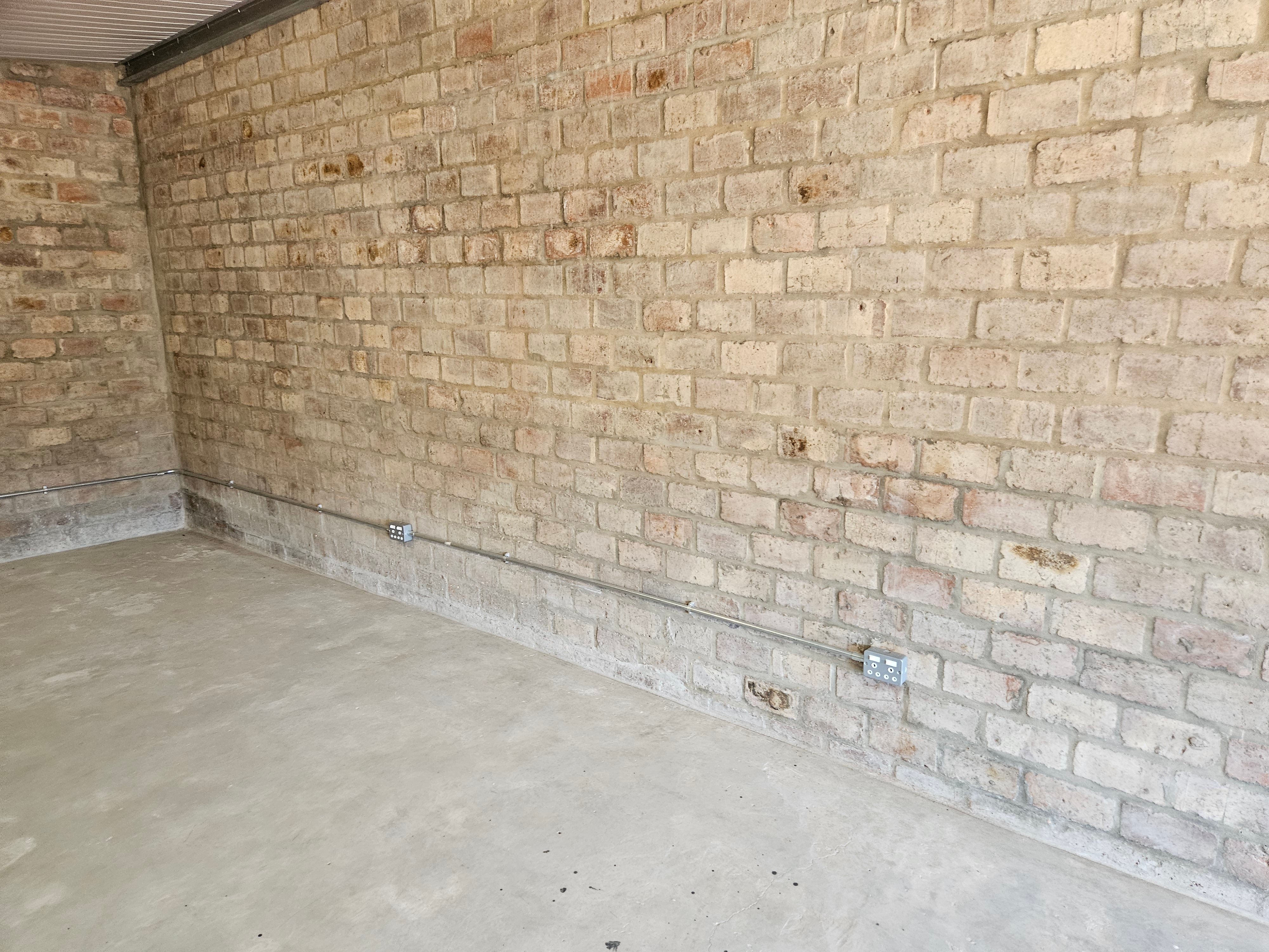 Gallery view of Unit 9 5 thumbnail